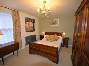 Delightful Cottage In Sandwich - One Bedroom