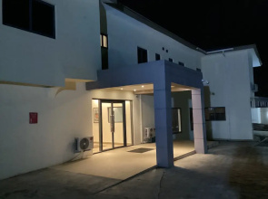 Adis Hotels