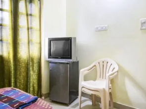 1 BR Guest house in Calangute, by GuestHouser (45C6)