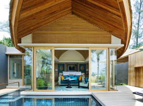 Renaissance Phuket Resort & Spa