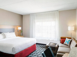 TownePlace Suites by Marriott Chesterfield