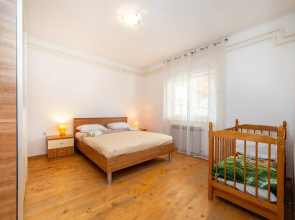 Holiday Home Villa Vesna Lux