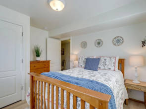 Orem Vacation Rental w/ Shared Yard & Hot Tub
