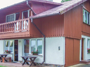 Nice Home in Rowy With 5 Bedrooms and Wifi