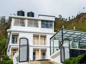 Hotel Regency Casett by OYO Rooms