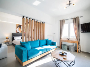 La Casa New Central Coastal Apartment & Jacuzzi