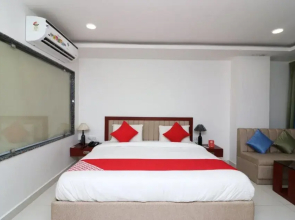 Slk Nimbus Arcade By OYO Rooms
