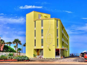 Ocean Breeze - Ocean Front at Symphony Beach Club