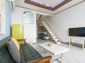 Daebudo (Seonjaedo) Gallery Spa Pension (Netflix Free)