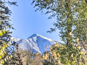 Carbondale Home - Steps to Dine, Shop & Hike!