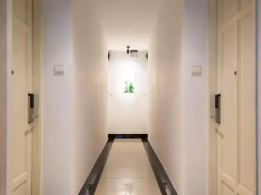 La Airport Tan Binh Hotel