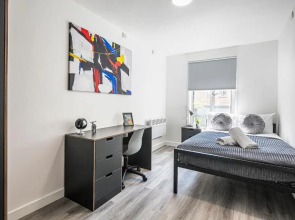 Phoenix Court - By Resify