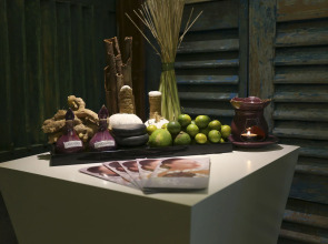 Silverland Jolie Hotel