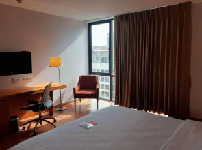 Отель Sacha's Hotel Uno