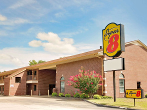 Super 8 by Wyndham Hazen