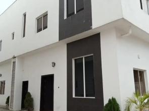 Stunning 2-bedroom, 3-bathroom Apartment Lekki 2
