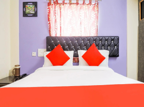 OYO 77226 Hotel New Ss Inn