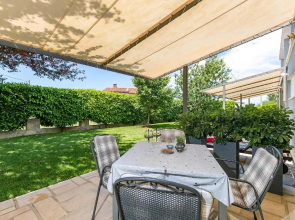Apartments Dama