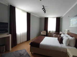 Tav Airport Hotel Izmir