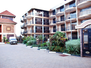 Tick Hotel