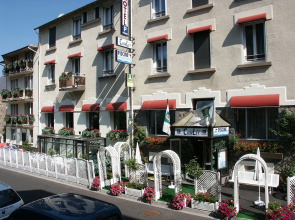 Le Charlet