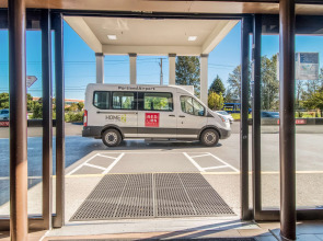 Red Lion Hotel Portland Airport