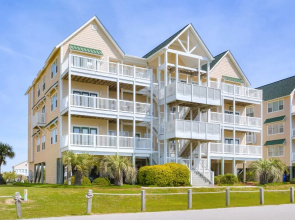 2 Becky Street Condo Unit C 4 Bedrooms 4 Bathrooms Condo
