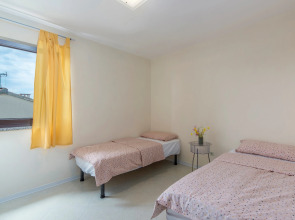 Spacious 3BDR Sea View Apartment next to the Beach