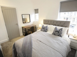 Willow Serviced Apartments The Walk 2