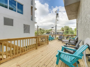 Clearwater Beach Hideaway: Walkable Location!