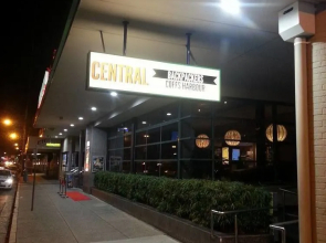 Central Backpackers - Hostel