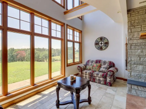 Mtn-view Shirley Pool House: Pets Welcome!
