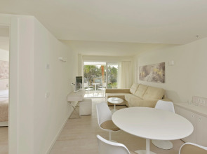 Iberostar Waves Cristina