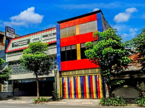 Hotel O Surabaya near Universitas Airlangga formerly Kertajaya Residence Surabaya