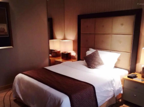 XinHua JianGuo Hotel