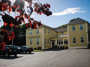Round Tower Hotel