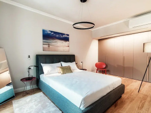 Marinetti Suite 7