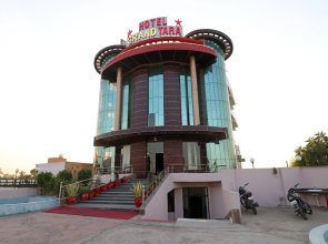 OYO 12520 Hotel Grand Tara