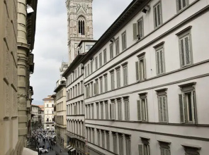 Speziali 1-deluxe Apartment in Repubblica's Square