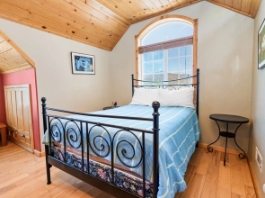 Casa Bella - Spacious Mountain Home, Game Room, Wifi, Perfect For Family Gatherings! 4 Bedroom Home