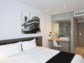 Отель Poseidon Athens