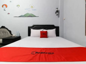 Reddoorz Near Graha Saba Ugm