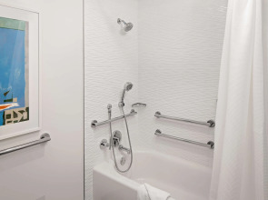 Embassy Suites by Hilton San Diego Bay Downtown