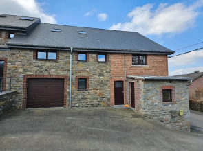 Well-equipped Holiday Home With Terrace