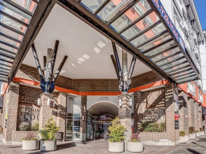 Fountain Court Jewel Suite - Two Bedroom Apartment