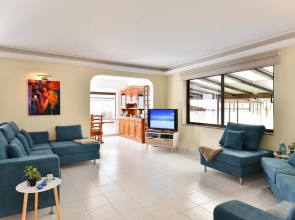 Casa La Marina Playa del Hombre NR With Pool