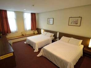 VIP Hotel (SG Clean Certified)