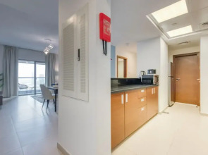 Capital Living On Reem: The Arc Towers