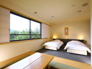 Manza Onsen Nisshinkan