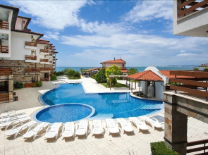 Robinson Vip Apartments